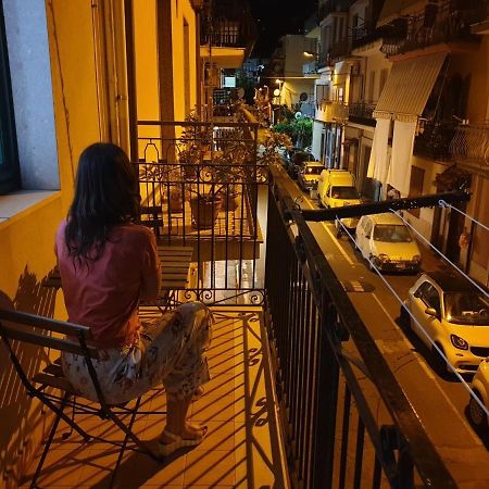 Chiara Naxos Apartment 贾迪尼-纳克索斯 外观 照片