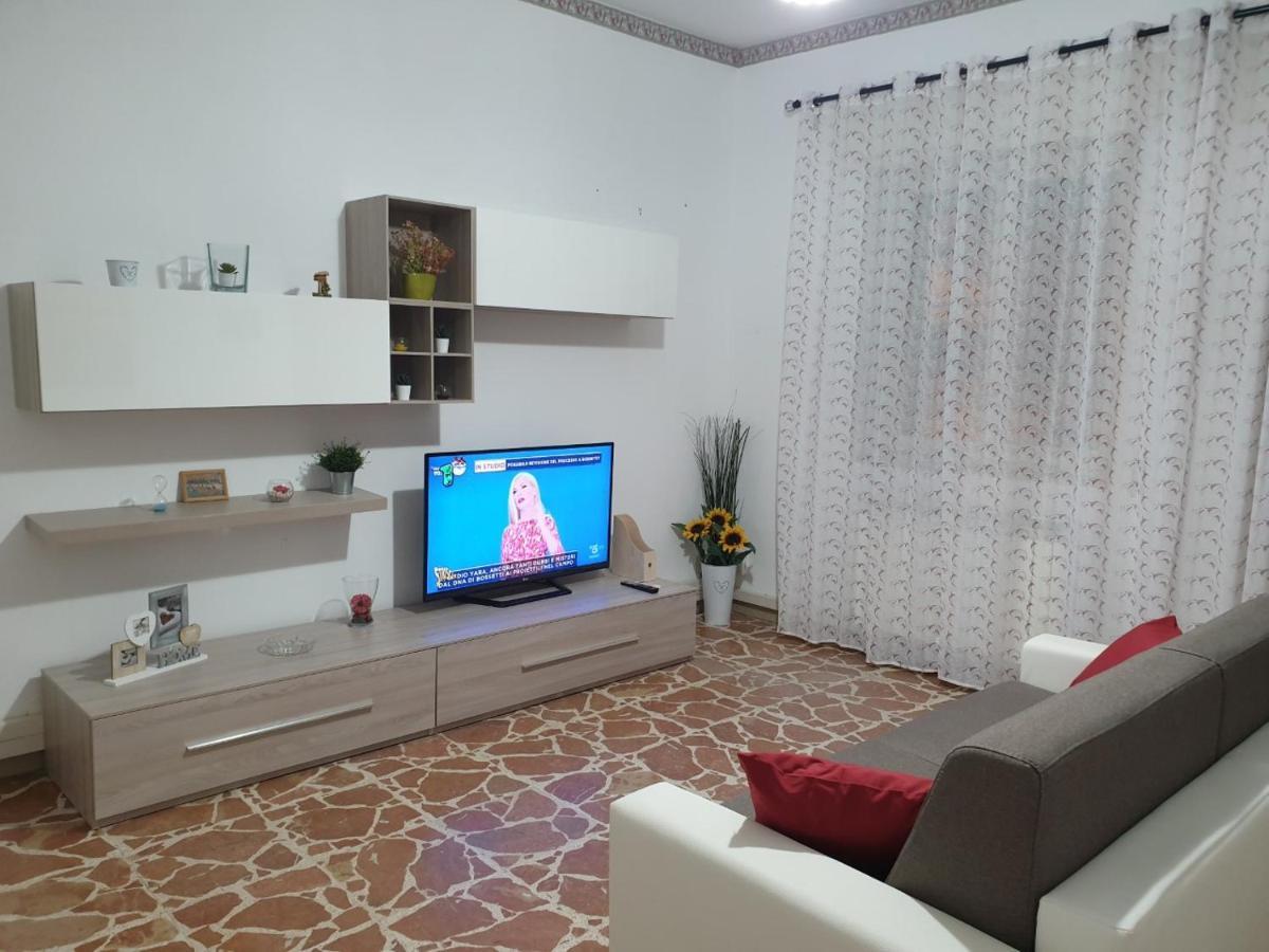 Chiara Naxos Apartment 贾迪尼-纳克索斯 外观 照片