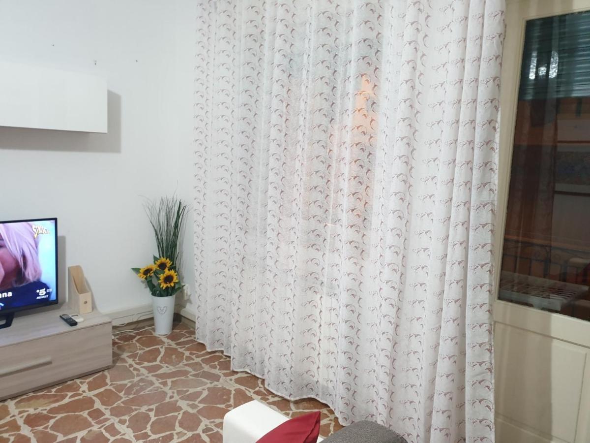 Chiara Naxos Apartment 贾迪尼-纳克索斯 外观 照片
